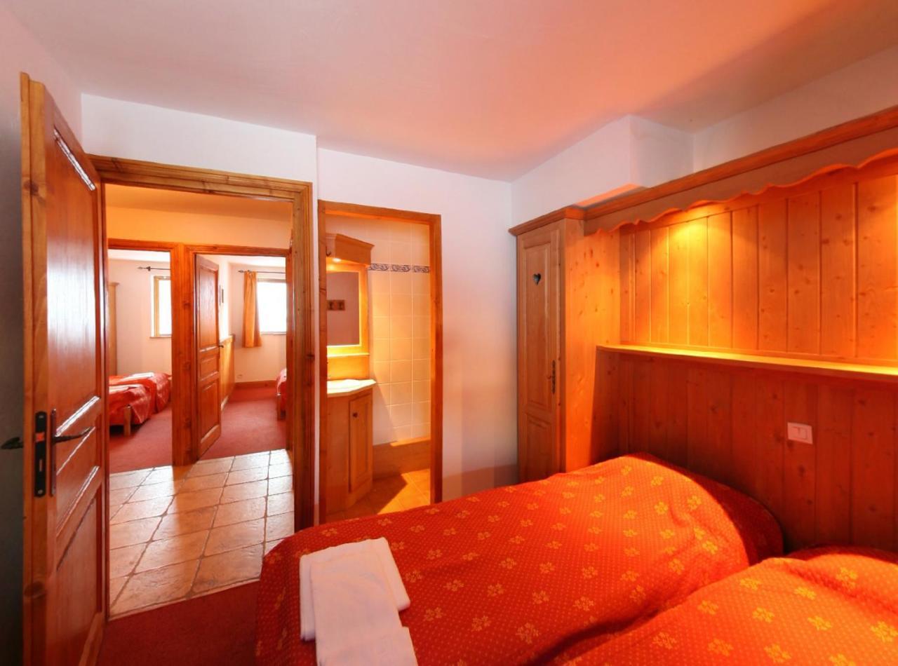 Chalet Des Neiges Oz En Oisans Oz Exterior photo