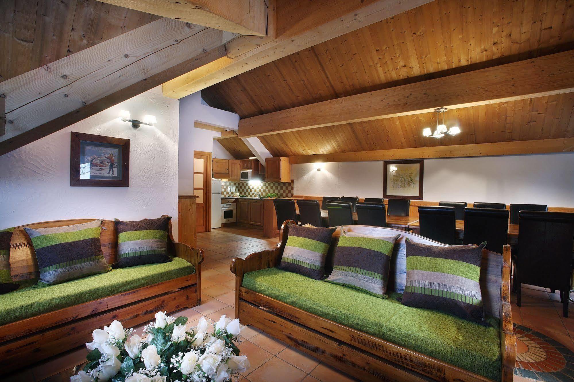 Chalet Des Neiges Oz En Oisans Oz Exterior photo